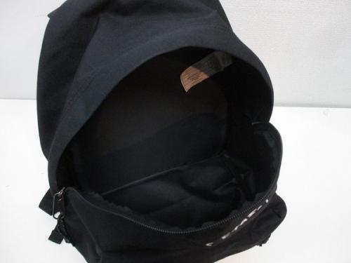 バックパックのリュック