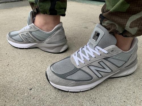 NEW BALANCEのニューバランス