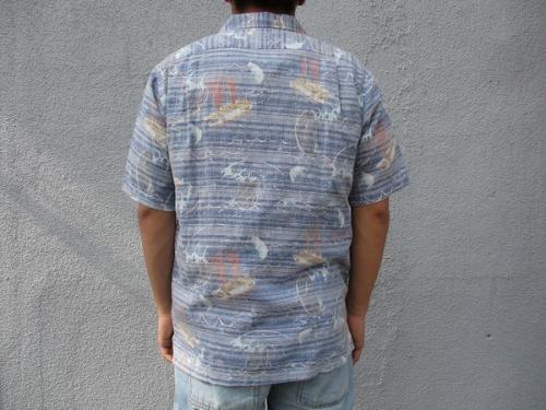 パタロハのアロハシャツ