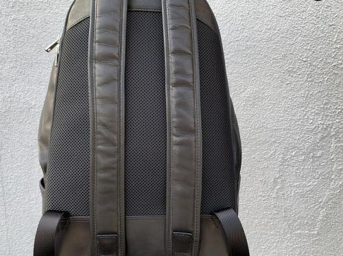 リュックのメンズ