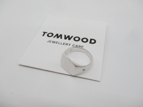 ラグジュアリーブランドのTOMWOOD