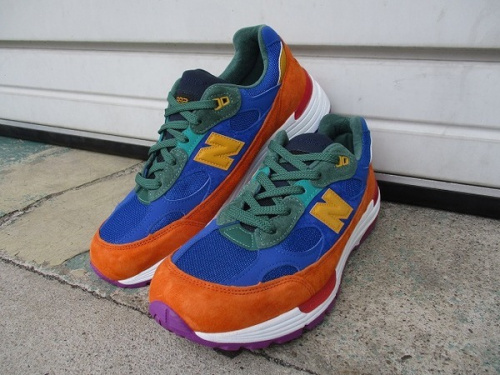 スニーカーのNEW BALANCE