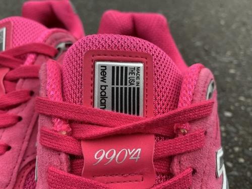 ニューバランスのM990KM4