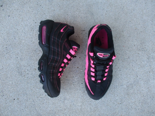 スニーカーのNIKE