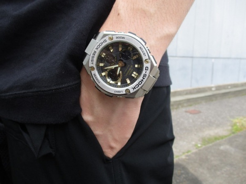 ビジネスアイテムのCASIO G-SHOCK