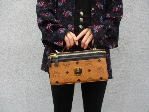 ラグジュアリーブランドのMCM