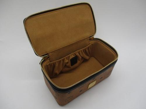 エムシーエムのRockstar Vanity Case