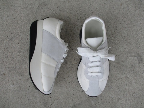 インポートブランドのMARNI