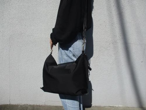 イアクッチのナイロンバックパック