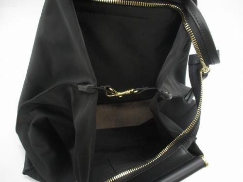 ナイロンバックパックのレディース