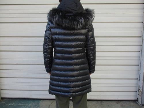 リバーシブルダウンコートのレディース