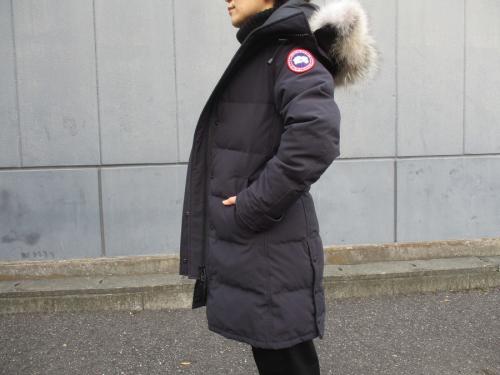カナダグースのダウンコート
