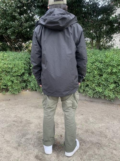 ナイロンジャケットのメンズ