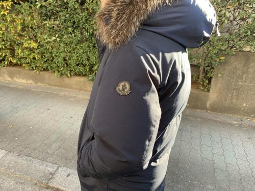 モンクレールのpola giubbotto