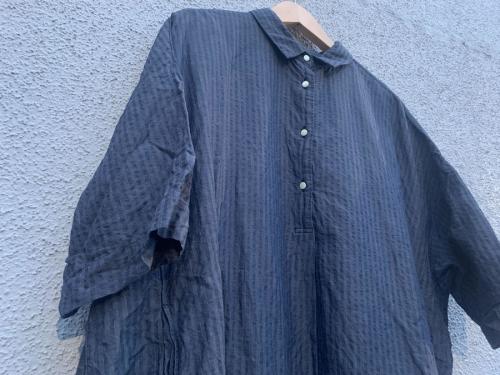 ネストローブのリネンワンピース