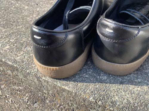 メゾンマルジェラ 22のコートシューズ