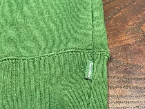 スモールボックスロゴクルースウェットのトレファクスタイル川口