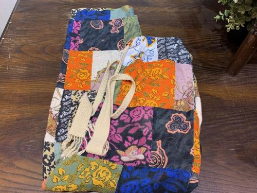 ロエベのパンツ