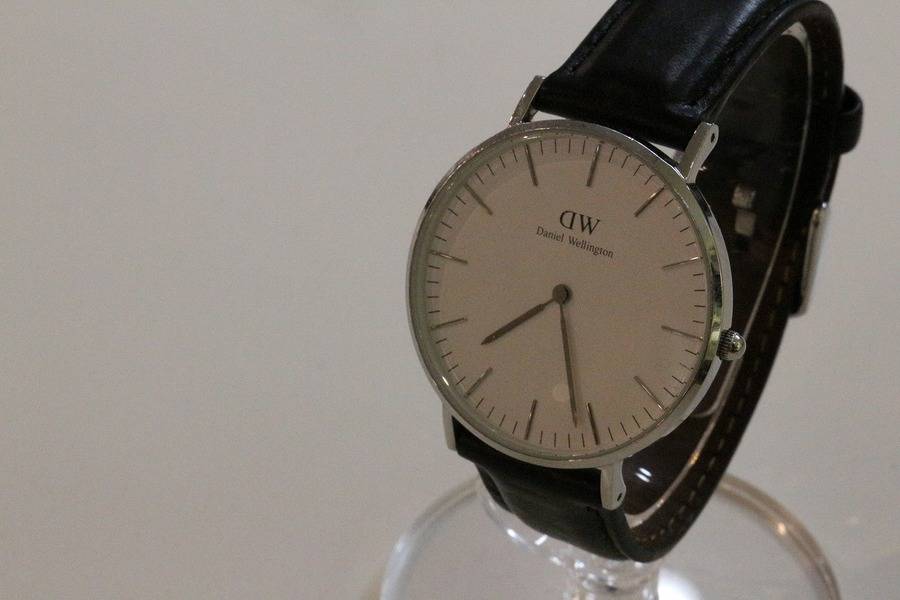 大人気の腕時計 Daniel Wellington ダニエルウェリントン 買取致しました 16 06 14発行