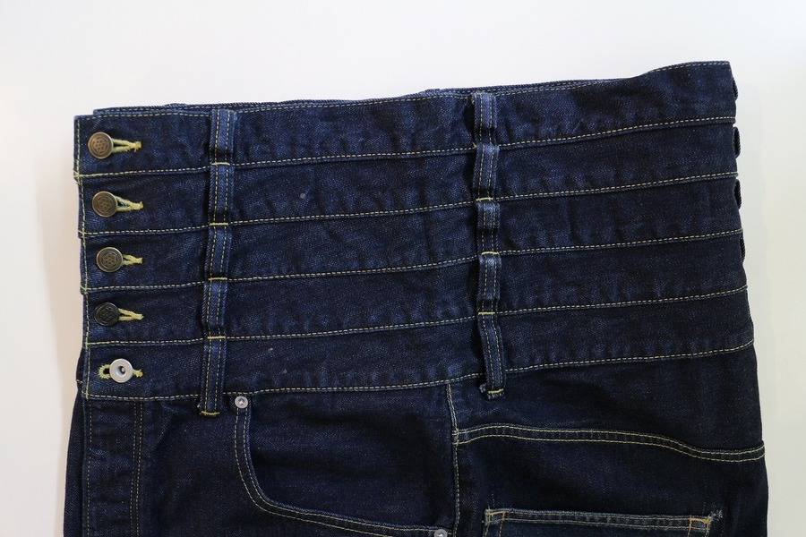 レイヤードに！GANRYU(ガンリュウ)デニムスカート[2016.11.22発行  