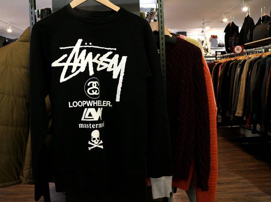 STUSSY(ステューシー)のコラボアイテム、スウェット・パーカーが一挙に、、、[2017.01.14発行]