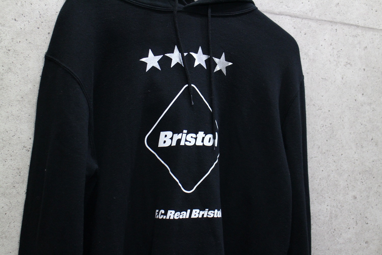 F.C.Real Bristol（エフシーリアルブリストル）20周年記念モデルの ...