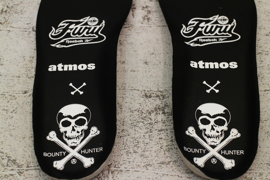 ATMOS × BOUNTY HUNTER × REEBOK CLASS トリプルコラボアイテム