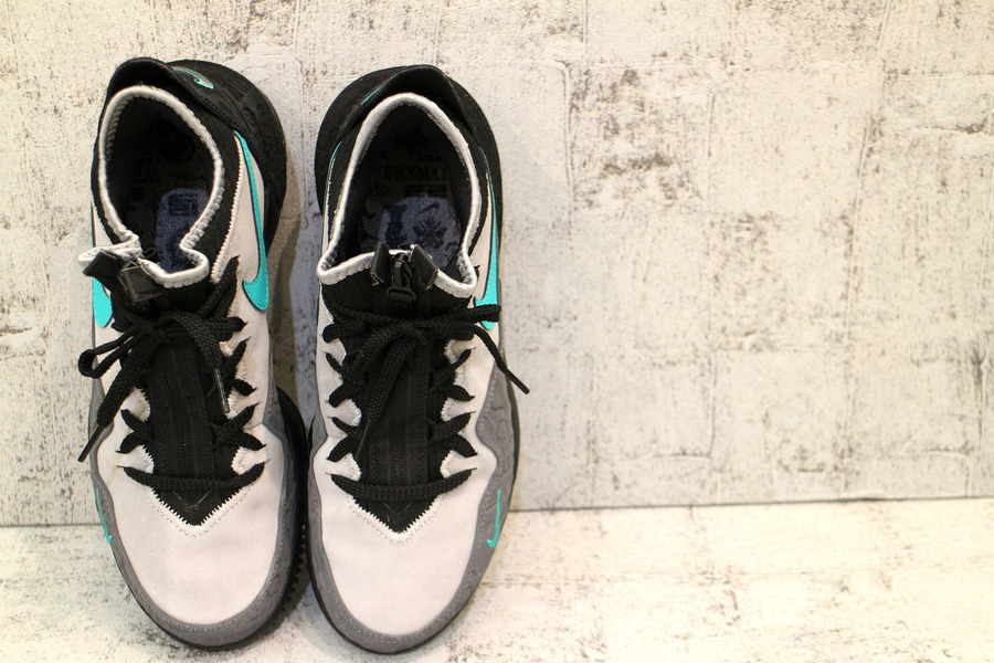アトモスとのコラボ”NIKE LEBRON XVI LOW AC