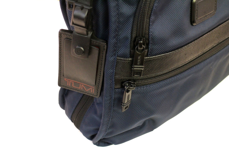 ビジネスマンのためのマスターピース SHIPS別注のTUMIシリーズ