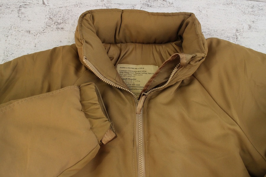 WILD THINGS 　✕　brown by 2tacs 　プリマロフト High Loft Jacket Stowable Hood – Wild Things