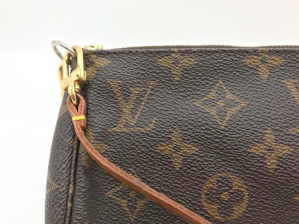 ロングストラップ付!【LOUIS VUITTON/ルイヴィトン ロングストラップ付!【LOUIS VUITTON/ルイヴィトン