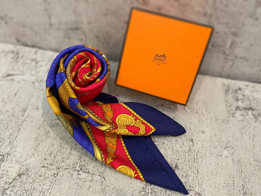 エルメス HERMES スカーフ カレ90 ヴェニスの勝利 HERMES エルメス