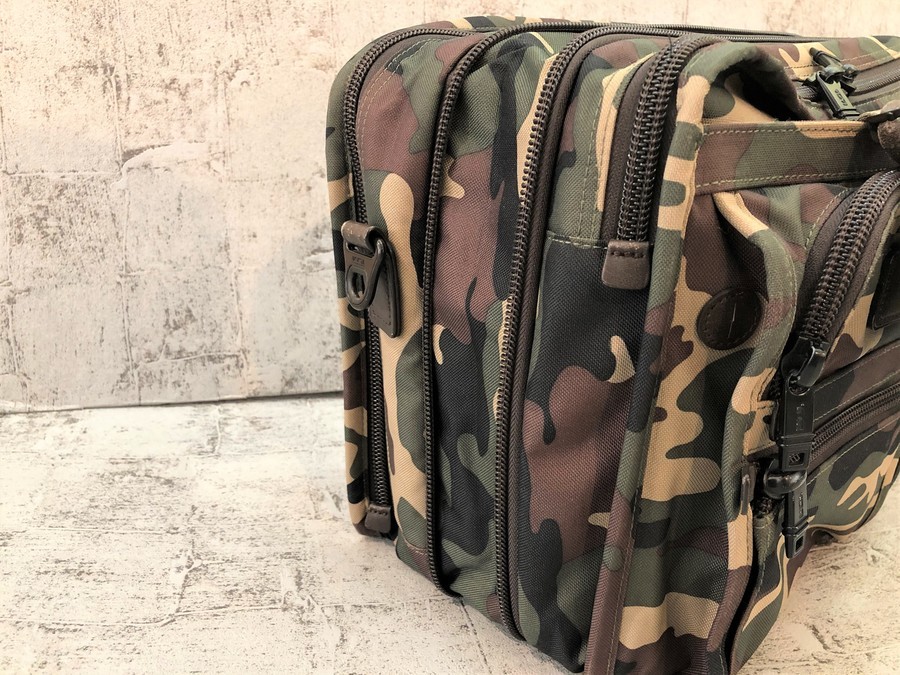 TUMI/トゥミ】SHIPS別注エクスパンダブルブリーフケース買取入荷