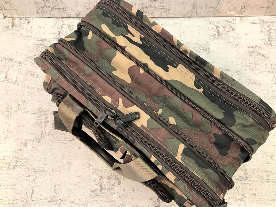 TUMI/トゥミ】SHIPS別注エクスパンダブルブリーフケース買取入荷