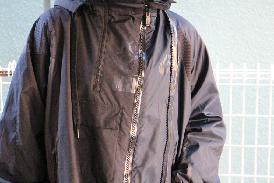 人気No.1 double NIKE sacai 19aw zip パーカー m JACKET ジャンパー/ブルゾン