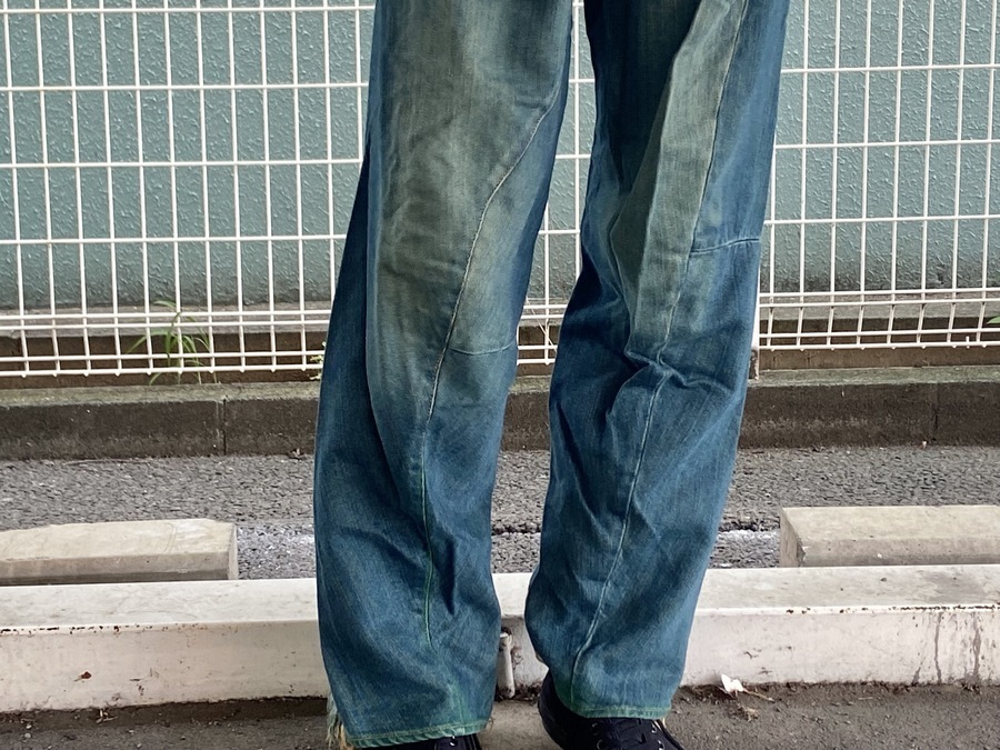 リーバイス LEVIS RED 立体裁断 デニムパンツ