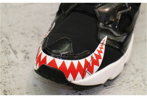 ATMOS × BOUNTY HUNTER × REEBOK CLASS トリプルコラボアイテム
