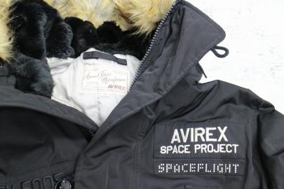「アメカジブランドのAVIREX 」