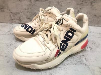 「スニーカーのFENDI×FILA 」