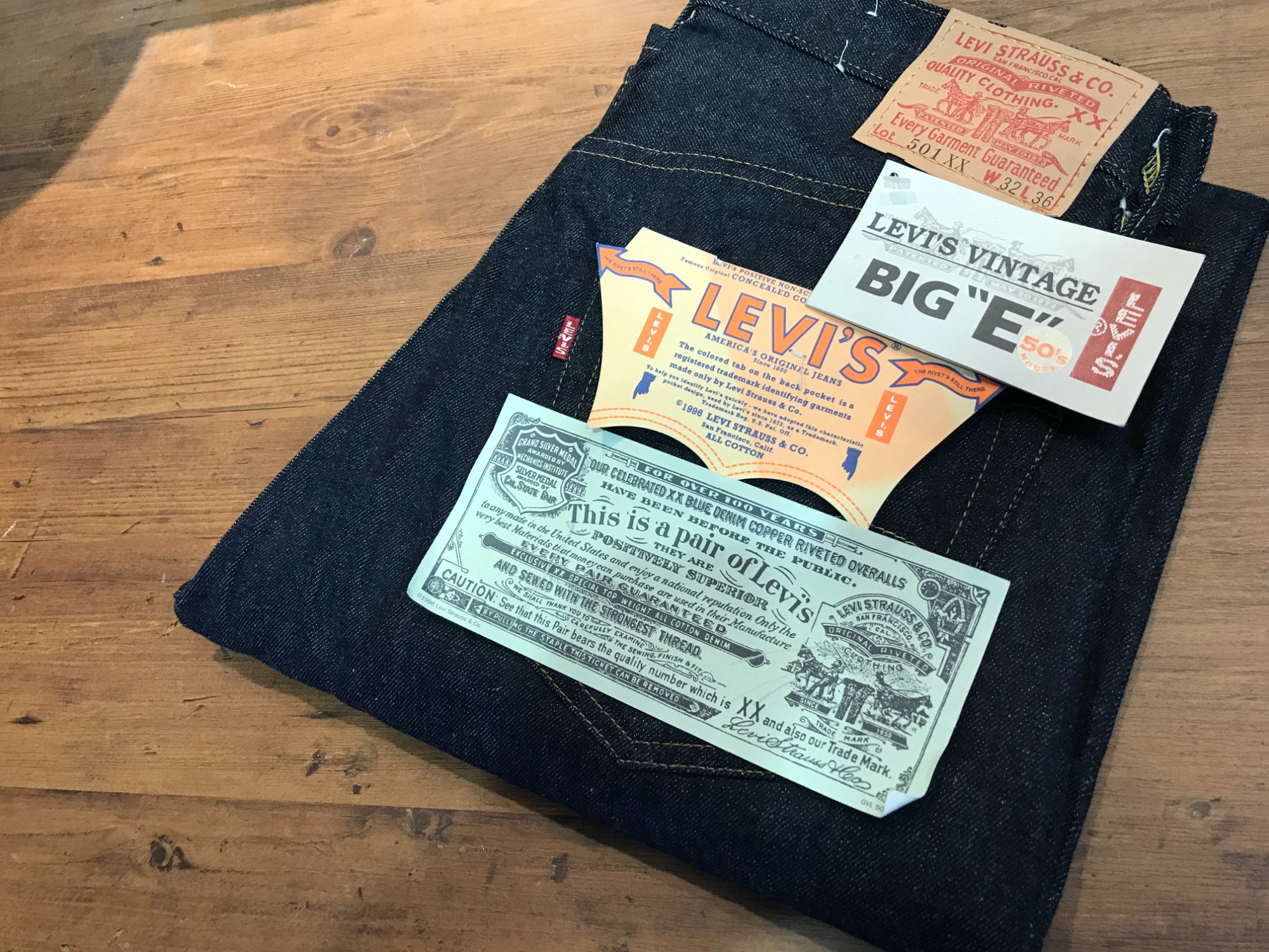 LEVI'S / リーバイス】501 デッドストックのヴィンテージデニム