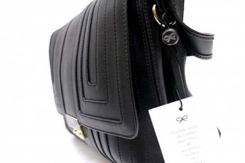 アニヤハインドマーチの港北