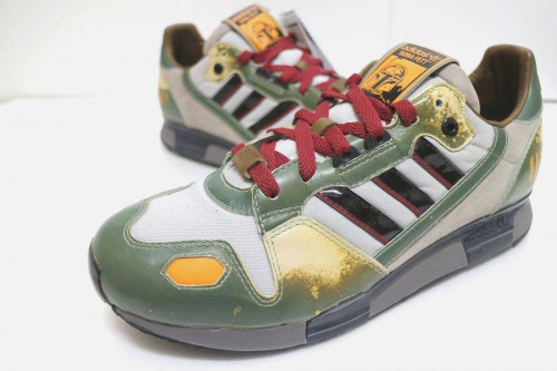 アディダスの横浜