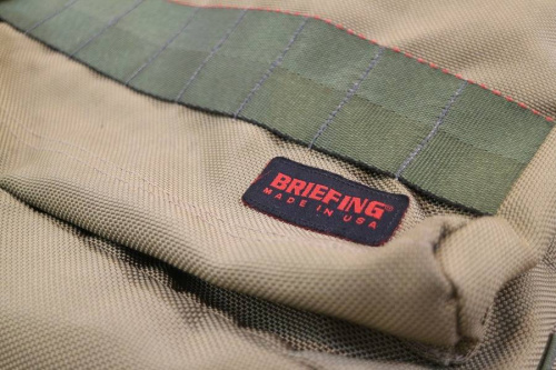 BRIEFINGのブリーフィング