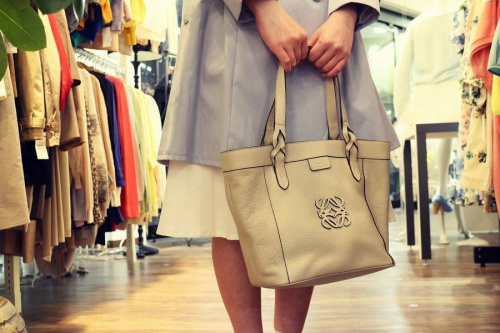 ロエベのセンター北