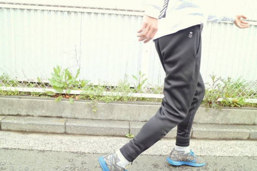 adidas by originals by HYKEのアスレジャー