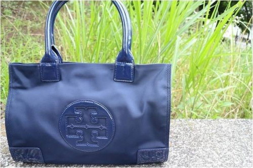 トリーバーチのバッグ