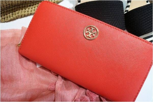 トリーバーチの財布
