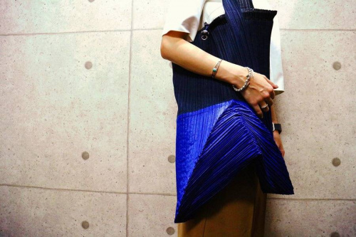 PLEATS PLEASEのプリーツプリーズ