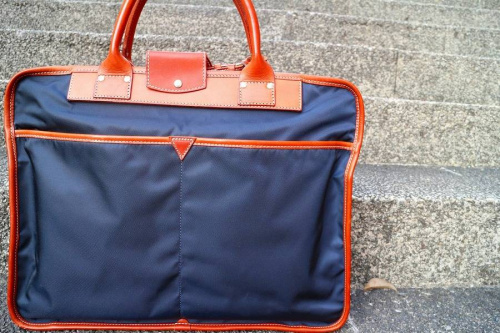 フェリージの古着