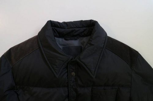 ダウンジャケットの古着